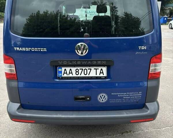 Синий Фольксваген Transporter, объемом двигателя 2 л и пробегом 251 тыс. км за 11900 $, фото 2 на Automoto.ua