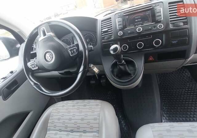 Синий Фольксваген Transporter, объемом двигателя 2 л и пробегом 202 тыс. км за 17499 $, фото 15 на Automoto.ua