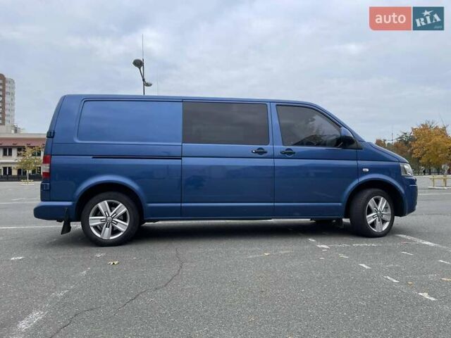 Синій Фольксваген Transporter, об'ємом двигуна 1.97 л та пробігом 278 тис. км за 21900 $, фото 5 на Automoto.ua