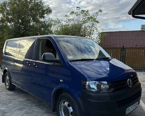 Синий Фольксваген Transporter, объемом двигателя 1.97 л и пробегом 127 тыс. км за 28000 $, фото 6 на Automoto.ua