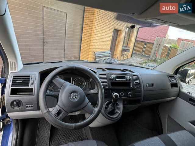 Синий Фольксваген Transporter, объемом двигателя 1.97 л и пробегом 127 тыс. км за 28000 $, фото 17 на Automoto.ua