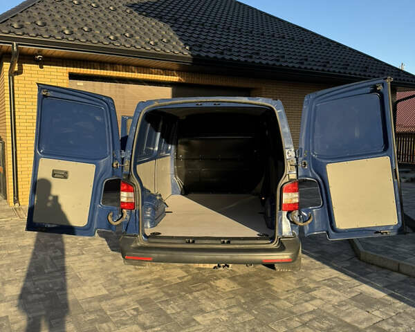 Синий Фольксваген Transporter, объемом двигателя 1.97 л и пробегом 127 тыс. км за 28000 $, фото 24 на Automoto.ua