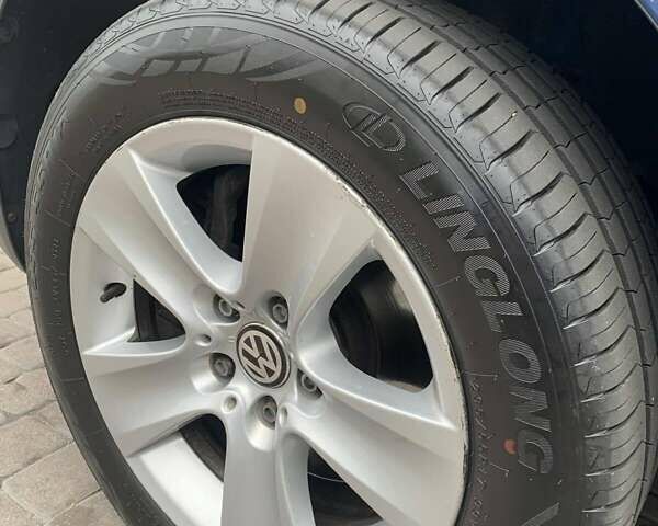 Синий Фольксваген Transporter, объемом двигателя 2 л и пробегом 251 тыс. км за 19900 $, фото 13 на Automoto.ua