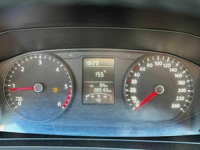 Синий Фольксваген Transporter, объемом двигателя 2 л и пробегом 289 тыс. км за 16490 $, фото 15 на Automoto.ua