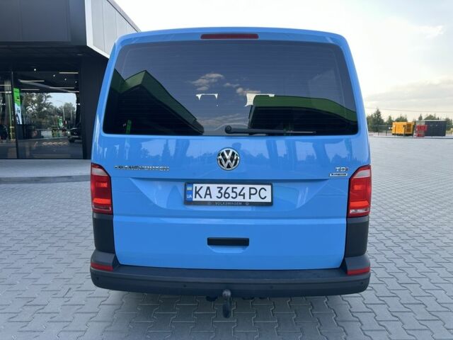 Синий Фольксваген Transporter, объемом двигателя 2 л и пробегом 227 тыс. км за 20400 $, фото 1 на Automoto.ua