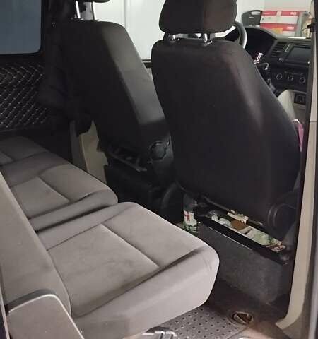 Синий Фольксваген Transporter, объемом двигателя 1.97 л и пробегом 331 тыс. км за 20300 $, фото 8 на Automoto.ua