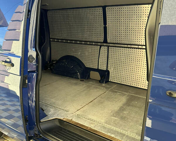 Синий Фольксваген Transporter, объемом двигателя 1.97 л и пробегом 220 тыс. км за 17900 $, фото 14 на Automoto.ua