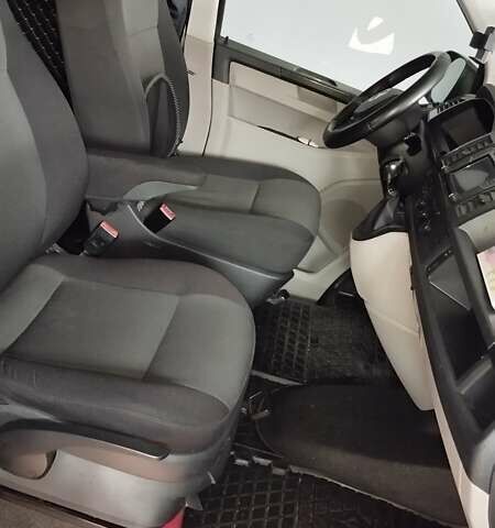 Синий Фольксваген Transporter, объемом двигателя 1.97 л и пробегом 331 тыс. км за 20300 $, фото 9 на Automoto.ua