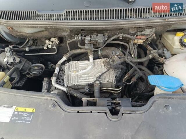 Синий Фольксваген Transporter, объемом двигателя 1.97 л и пробегом 198 тыс. км за 24999 $, фото 21 на Automoto.ua