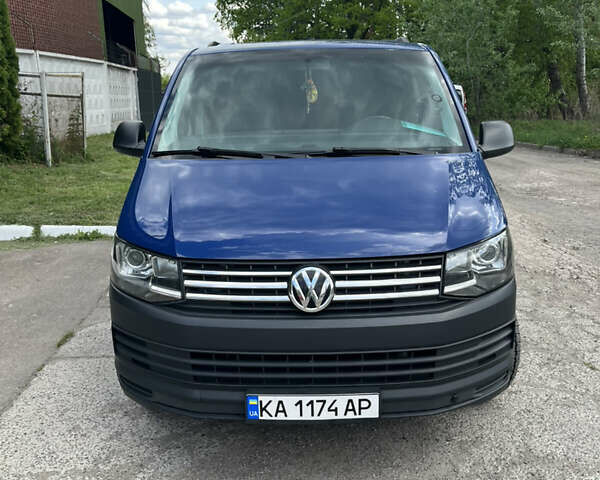 Синій Фольксваген Transporter, об'ємом двигуна 2 л та пробігом 250 тис. км за 17300 $, фото 2 на Automoto.ua