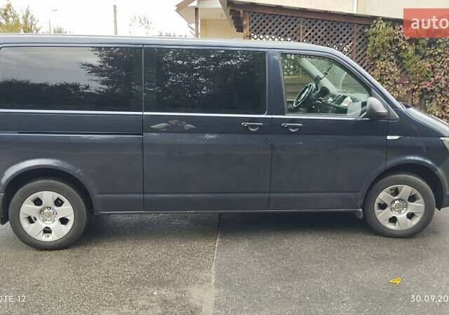 Синий Фольксваген Transporter, объемом двигателя 1.97 л и пробегом 331 тыс. км за 20300 $, фото 2 на Automoto.ua