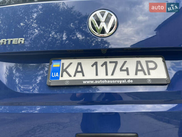 Синій Фольксваген Transporter, об'ємом двигуна 2 л та пробігом 250 тис. км за 17300 $, фото 11 на Automoto.ua