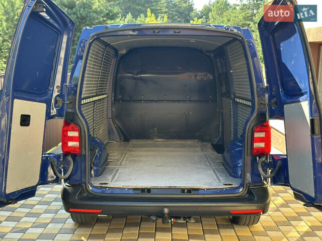 Синий Фольксваген Transporter, объемом двигателя 1.97 л и пробегом 220 тыс. км за 17900 $, фото 12 на Automoto.ua