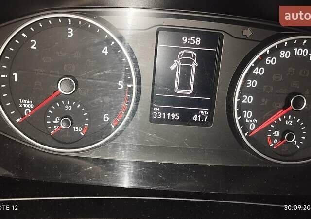 Синий Фольксваген Transporter, объемом двигателя 1.97 л и пробегом 331 тыс. км за 20300 $, фото 5 на Automoto.ua