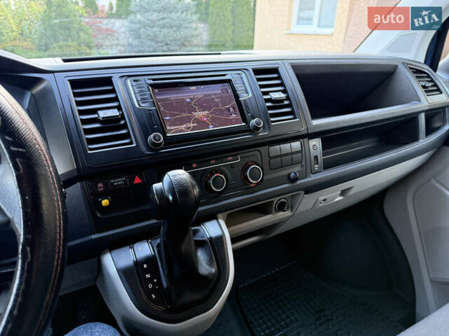 Синій Фольксваген Transporter, об'ємом двигуна 2 л та пробігом 199 тис. км за 19571 $, фото 28 на Automoto.ua