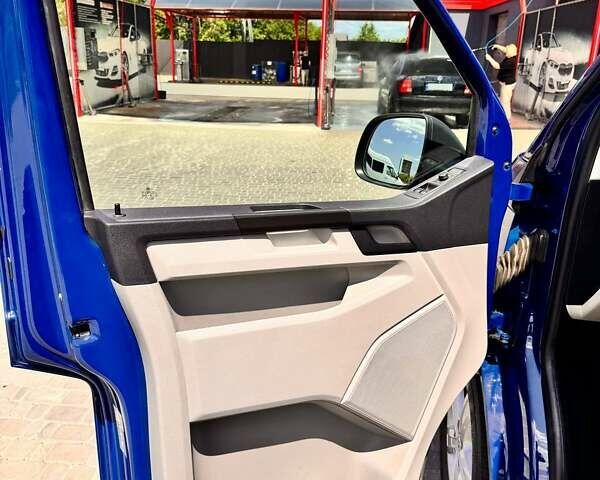 Синий Фольксваген Transporter, объемом двигателя 1.97 л и пробегом 198 тыс. км за 24999 $, фото 11 на Automoto.ua