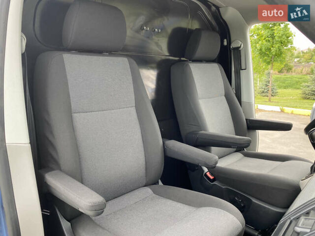 Синій Фольксваген Transporter, об'ємом двигуна 0 л та пробігом 193 тис. км за 19200 $, фото 18 на Automoto.ua