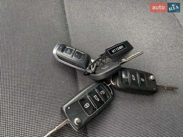 Синій Фольксваген Transporter, об'ємом двигуна 0 л та пробігом 193 тис. км за 19200 $, фото 43 на Automoto.ua