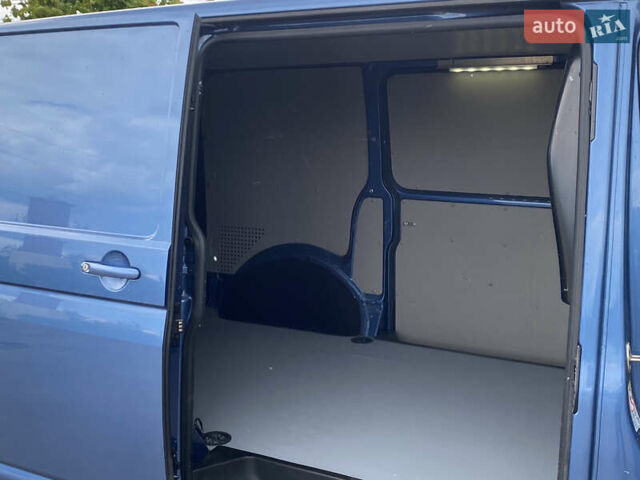 Синій Фольксваген Transporter, об'ємом двигуна 0 л та пробігом 193 тис. км за 19200 $, фото 41 на Automoto.ua