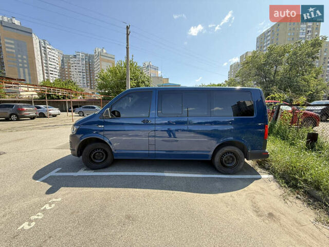 Синий Фольксваген Transporter, объемом двигателя 2 л и пробегом 90 тыс. км за 29000 $, фото 13 на Automoto.ua