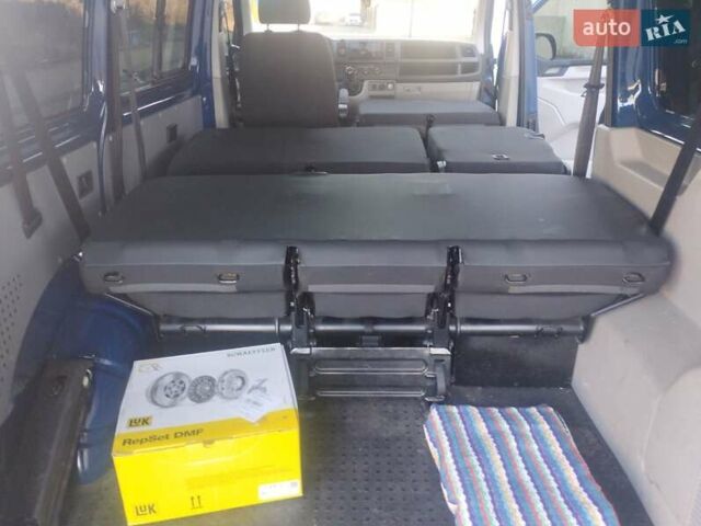 Синій Фольксваген Transporter, об'ємом двигуна 2 л та пробігом 179 тис. км за 26000 $, фото 12 на Automoto.ua