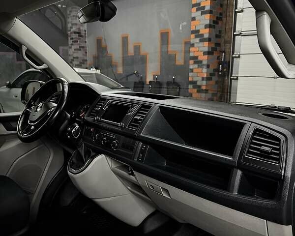 Синий Фольксваген Transporter, объемом двигателя 2 л и пробегом 230 тыс. км за 27500 $, фото 15 на Automoto.ua