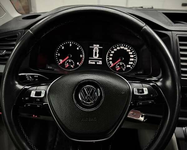 Синий Фольксваген Transporter, объемом двигателя 2 л и пробегом 230 тыс. км за 27500 $, фото 17 на Automoto.ua