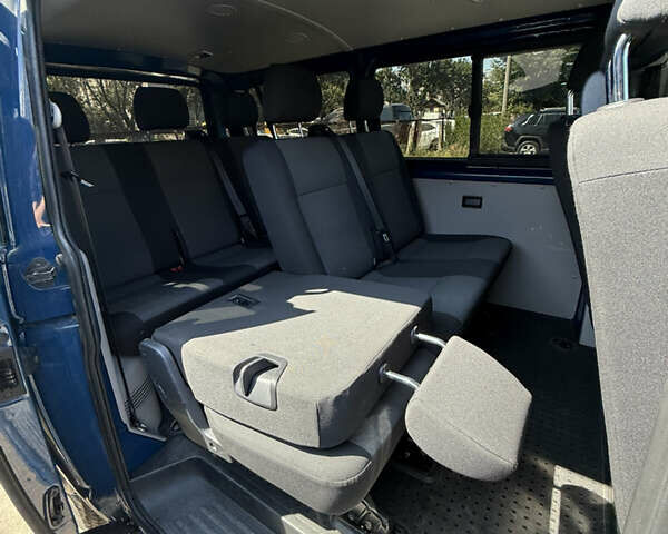 Синий Фольксваген Transporter, объемом двигателя 2 л и пробегом 90 тыс. км за 29000 $, фото 9 на Automoto.ua