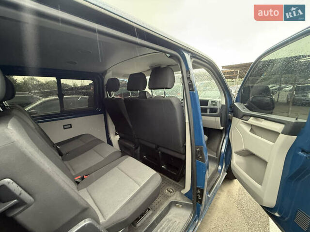 Синий Фольксваген Transporter, объемом двигателя 2 л и пробегом 90 тыс. км за 29000 $, фото 3 на Automoto.ua