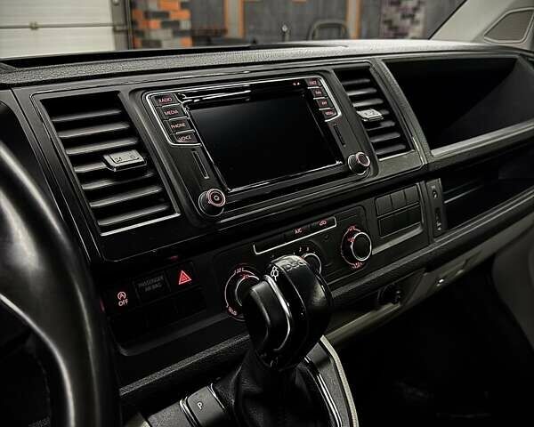 Синий Фольксваген Transporter, объемом двигателя 2 л и пробегом 230 тыс. км за 27500 $, фото 12 на Automoto.ua