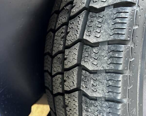 Синій Фольксваген Transporter, об'ємом двигуна 2 л та пробігом 119 тис. км за 26800 $, фото 28 на Automoto.ua