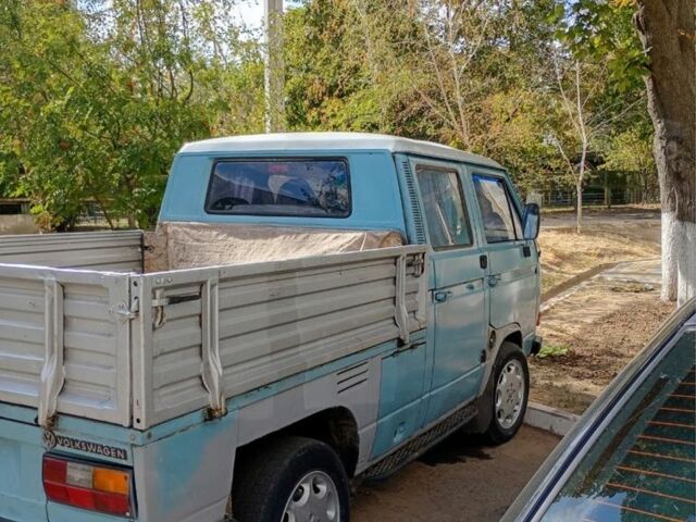 Синий Фольксваген Transporter, объемом двигателя 1.6 л и пробегом 300 тыс. км за 3500 $, фото 3 на Automoto.ua