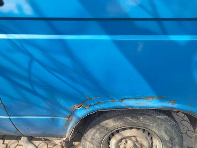 Синій Фольксваген Transporter, об'ємом двигуна 1.9 л та пробігом 350 тис. км за 1600 $, фото 8 на Automoto.ua