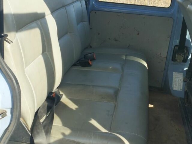 Синий Фольксваген Transporter, объемом двигателя 2.5 л и пробегом 343 тыс. км за 4350 $, фото 6 на Automoto.ua