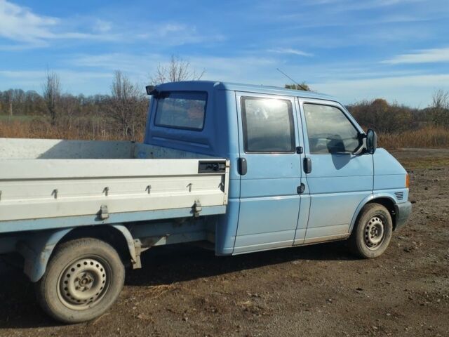 Синий Фольксваген Transporter, объемом двигателя 2.5 л и пробегом 343 тыс. км за 4350 $, фото 3 на Automoto.ua