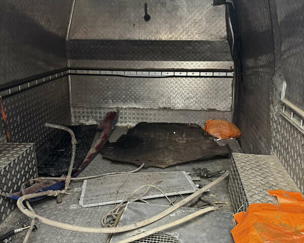 Синий Фольксваген Transporter, объемом двигателя 2.37 л и пробегом 500 тыс. км за 2500 $, фото 5 на Automoto.ua