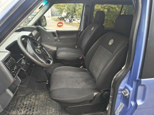 Синій Фольксваген Transporter, об'ємом двигуна 2.4 л та пробігом 333 тис. км за 3550 $, фото 7 на Automoto.ua