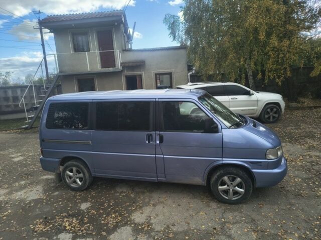 Синій Фольксваген Transporter, об'ємом двигуна 2.4 л та пробігом 333 тис. км за 3550 $, фото 2 на Automoto.ua