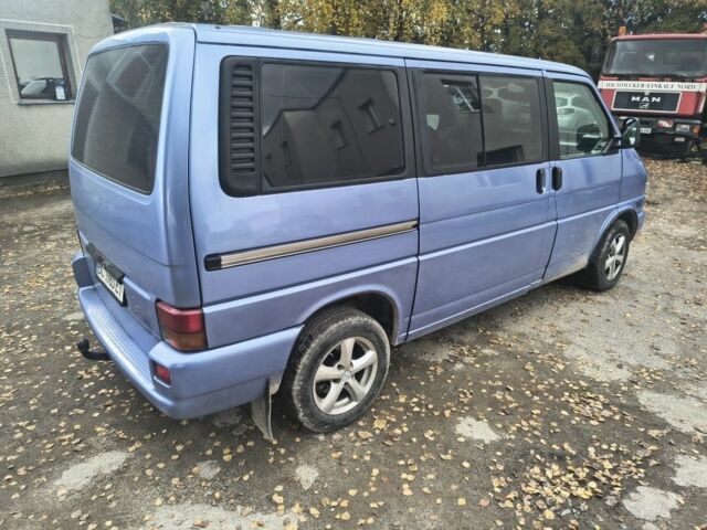 Синій Фольксваген Transporter, об'ємом двигуна 2.4 л та пробігом 333 тис. км за 3550 $, фото 5 на Automoto.ua
