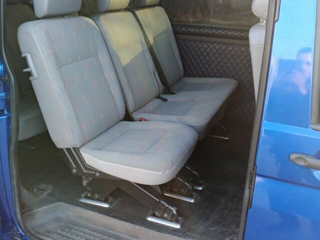 Синий Фольксваген Transporter, объемом двигателя 2.5 л и пробегом 580 тыс. км за 7300 $, фото 7 на Automoto.ua