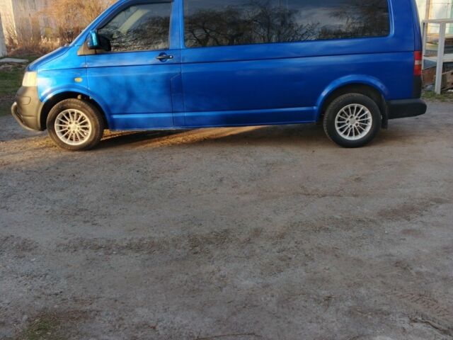 Синий Фольксваген Transporter, объемом двигателя 2.5 л и пробегом 580 тыс. км за 7300 $, фото 1 на Automoto.ua