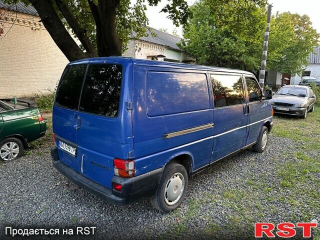 Синий Фольксваген Transporter, объемом двигателя 2.5 л и пробегом 0 тыс. км за 1900 $, фото 1 на Automoto.ua