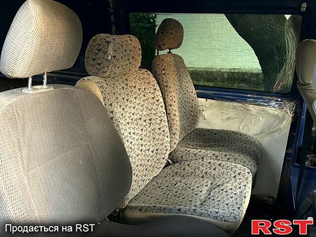 Синий Фольксваген Transporter, объемом двигателя 2.5 л и пробегом 0 тыс. км за 1900 $, фото 7 на Automoto.ua