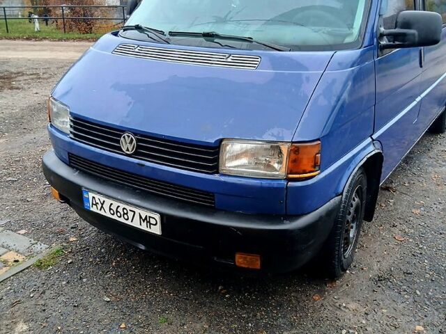 Синий Фольксваген Transporter, объемом двигателя 2.4 л и пробегом 470 тыс. км за 5000 $, фото 5 на Automoto.ua