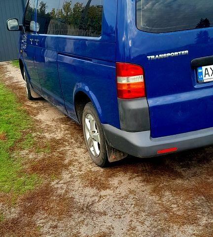 Синий Фольксваген Transporter, объемом двигателя 1.9 л и пробегом 362 тыс. км за 9000 $, фото 2 на Automoto.ua