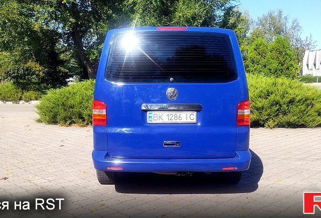 Синий Фольксваген Transporter, объемом двигателя 1.9 л и пробегом 318 тыс. км за 9299 $, фото 4 на Automoto.ua