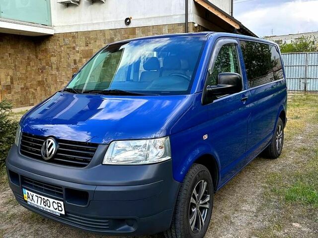 Синий Фольксваген Transporter, объемом двигателя 1.9 л и пробегом 224 тыс. км за 12500 $, фото 1 на Automoto.ua