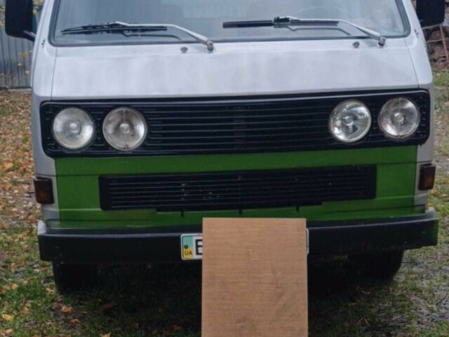 Зеленый Фольксваген Transporter, объемом двигателя 1.6 л и пробегом 370 тыс. км за 2150 $, фото 1 на Automoto.ua