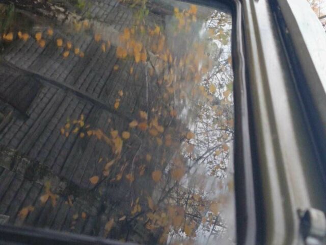 Зеленый Фольксваген Transporter, объемом двигателя 1.6 л и пробегом 370 тыс. км за 2150 $, фото 9 на Automoto.ua