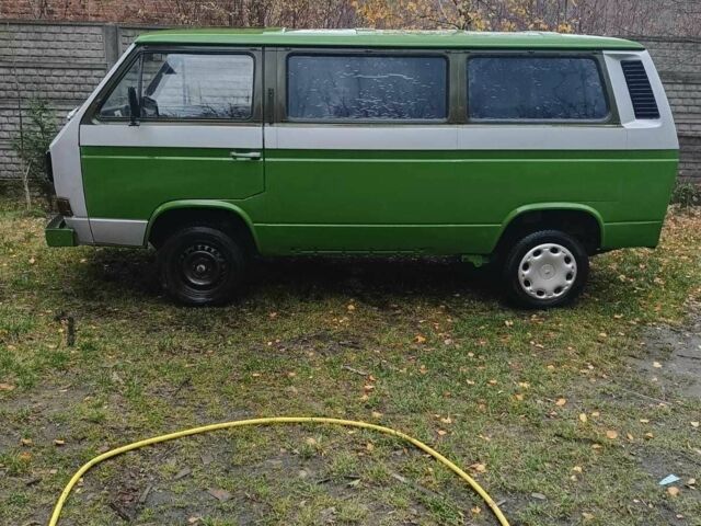 Зеленый Фольксваген Transporter, объемом двигателя 1.6 л и пробегом 370 тыс. км за 2150 $, фото 2 на Automoto.ua